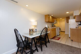 435 Manor Pl NW in Washington, DC - Building Photo - Building Photo