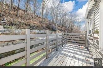 32 Fairmount Ave-Unit -4 in Yonkers, NY - Building Photo - Building Photo