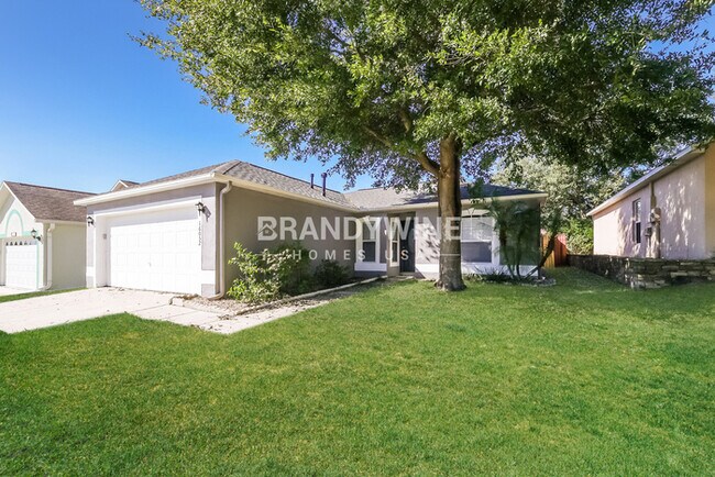 16052 Dorchester Blvd in Clermont, FL - Foto de edificio - Building Photo