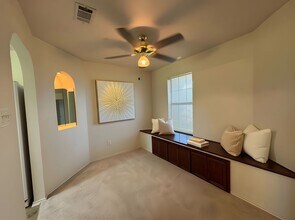 1204 Bristol Dr in Killeen, TX - Building Photo - Building Photo