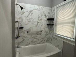 4225 N College Ave in Indianapolis, IN - Building Photo - Building Photo