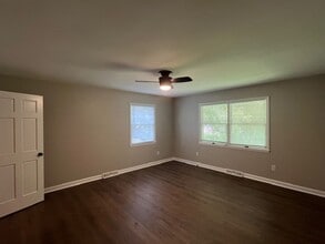 3207 Isley Dr in Snow Camp, NC - Building Photo - Building Photo