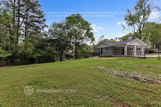 500 Norton Cir SE in Smyrna, GA - Building Photo - Building Photo