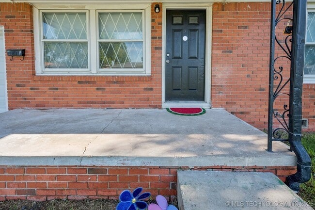 9115 E Latimer Pl in Tulsa, OK - Building Photo - Building Photo