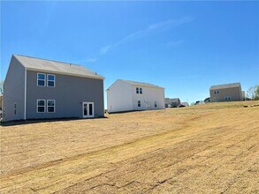 119 Pond Ct in Hoschton, GA - Foto de edificio - Building Photo