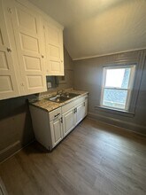 2180 W 83rd St in Cleveland, OH - Building Photo - Building Photo