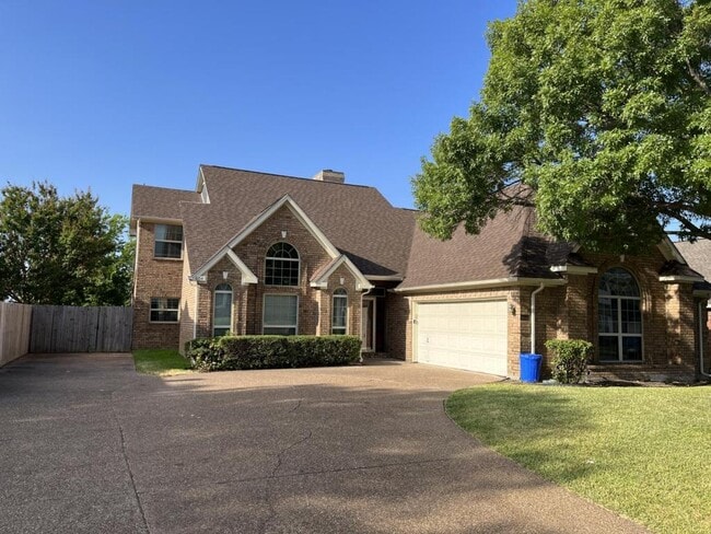 property at 604 San Clemente Dr