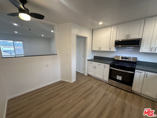 property at 2530 Carmona Ave