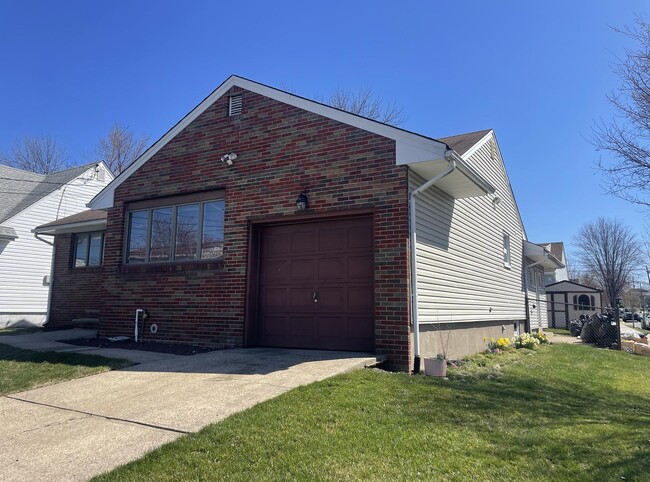 property at 664 9th St