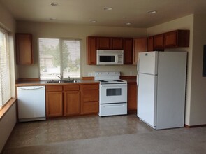 602 Nevada St-Unit -#7 in Belgrade, MT - Building Photo - Building Photo