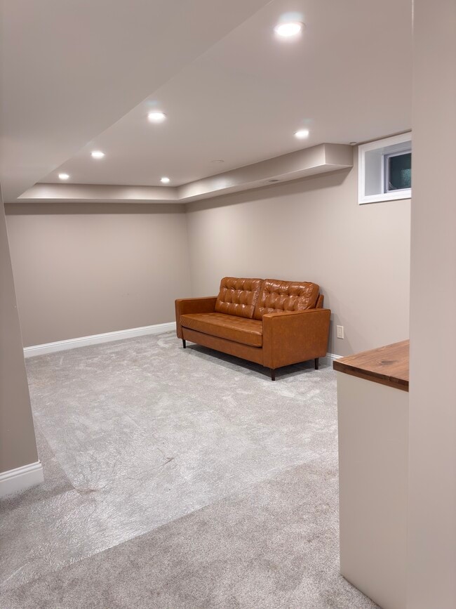 8361 Circle Dr in Westminster, CO - Foto de edificio - Building Photo