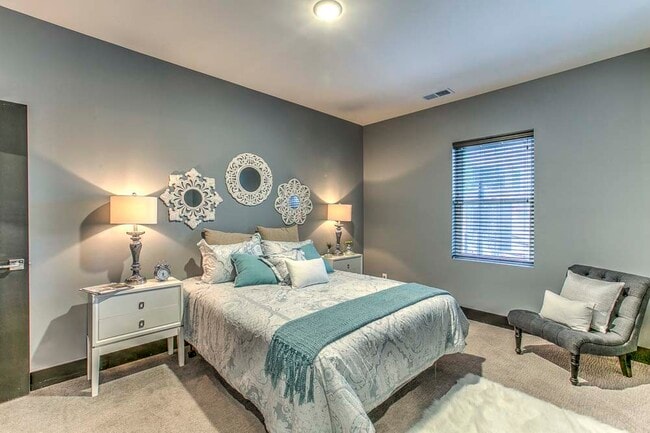 The Helen in Omaha, NE - Building Photo - Building Photo