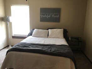 8 NE 7th St in Newcastle, OK - Building Photo - Building Photo