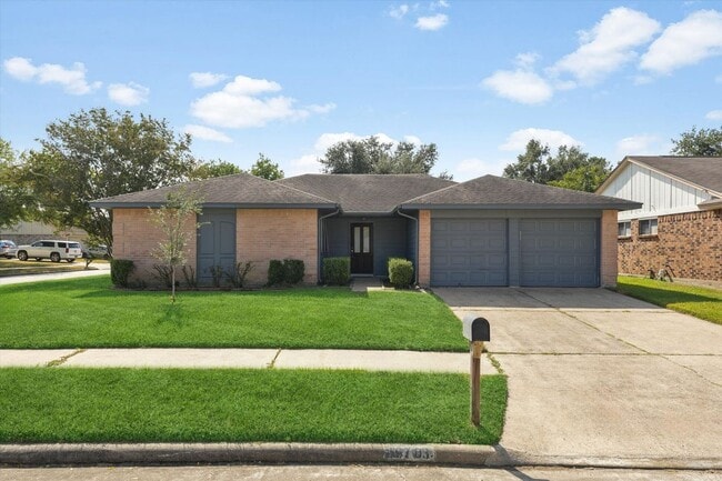 property at 16703 Pebbleglen Dr