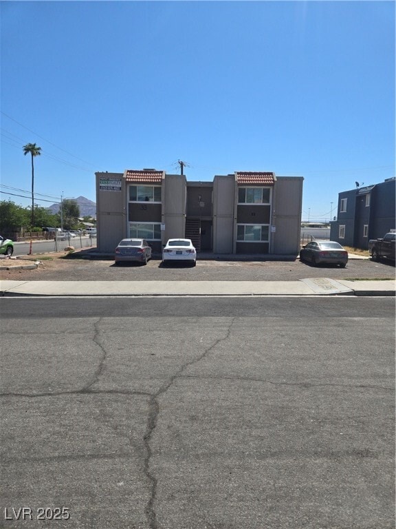 property at 33 Gold Bar Ct