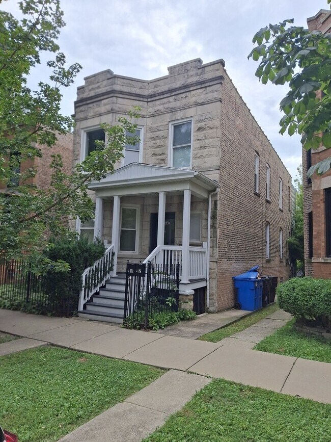 property at 2641 W Altgeld St