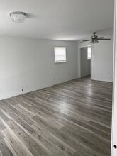 4759 Francis Dr in New Orleans, LA - Building Photo - Building Photo