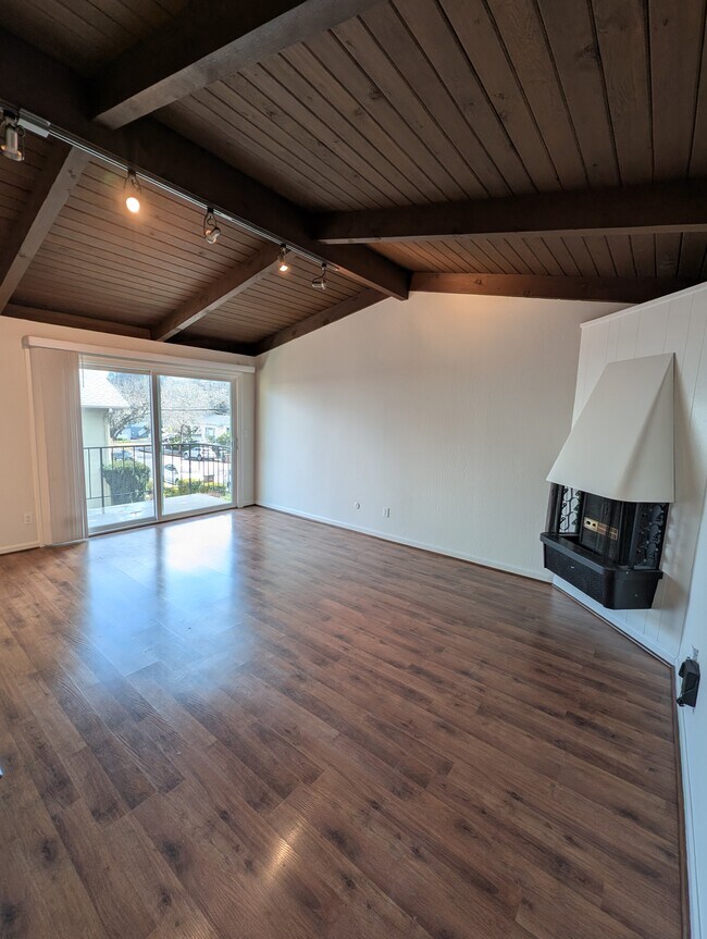 214 Bayview St, Unit 5 in San Rafael, CA - Building Photo - Building Photo