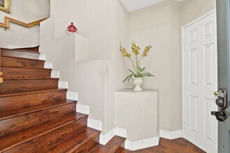 16 Vía Entrada in Rancho Santa Margarita, CA - Building Photo - Building Photo