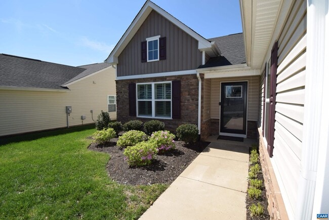 167 Virginia Ave in Palmyra, VA - Building Photo - Building Photo