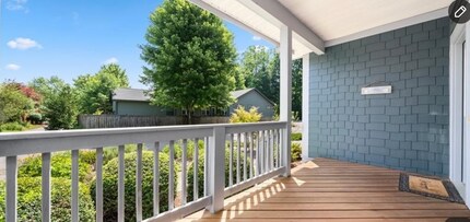 66 Avonlea Ln in Flat Rock, NC - Building Photo - Building Photo