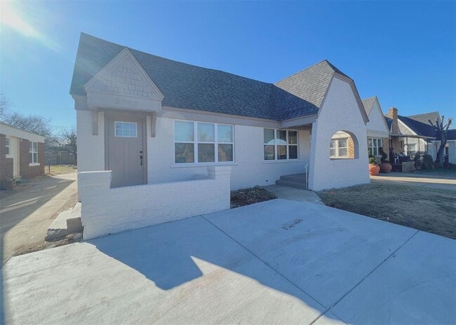 2542 NW 21st St in Oklahoma City, OK - Foto de edificio - Building Photo