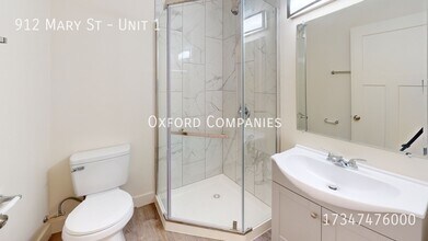 912 Mary St, Unit Unit 1 in Ann Arbor, MI - Building Photo - Building Photo