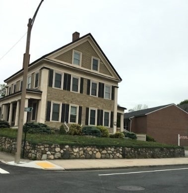 property at 537 Main St