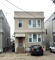 361 EGE Ave in Jersey City, NJ - Building Photo