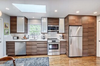 510 Queens Rd in Charlotte, NC - Foto de edificio - Building Photo