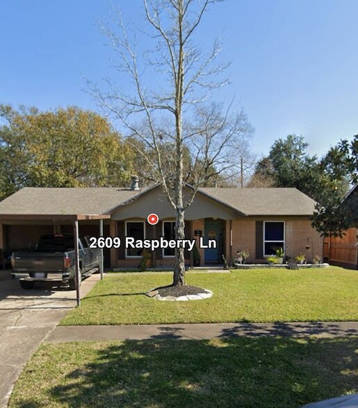 2609 Raspberry Ln in Pasadena, TX - Building Photo