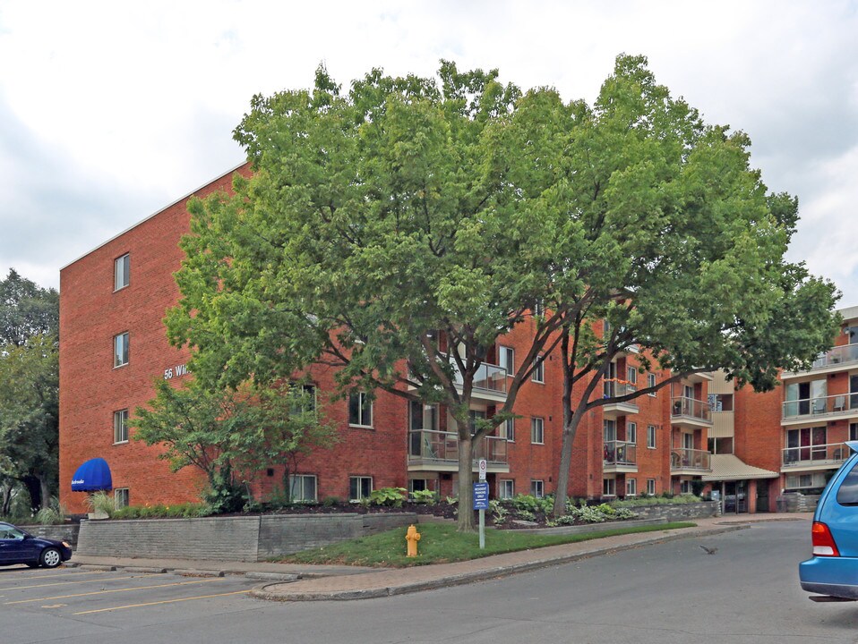 St. Lawrence Village II in St Catharines, ON - Building Photo