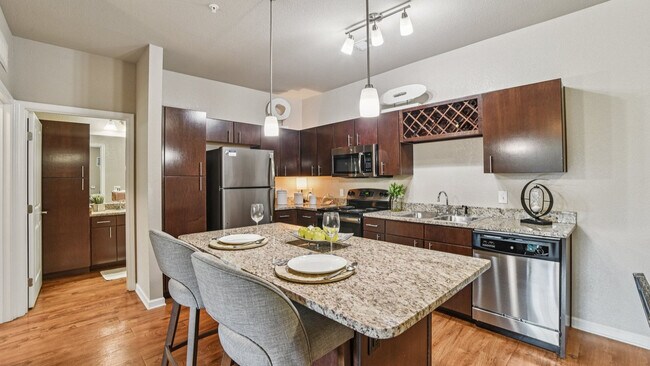 Springs at Laurens Road in Greenville, SC - Building Photo - Building Photo