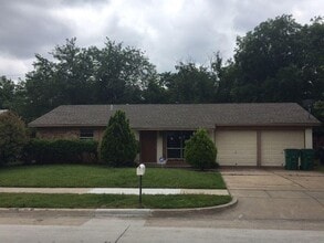 5744 Shipp Dr in Fort Worth, TX - Building Photo - Building Photo