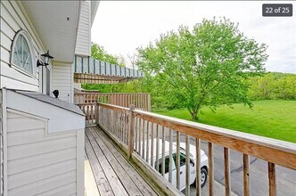 236 Fieldbrook Dr in Canonsburg, PA - Building Photo - Building Photo