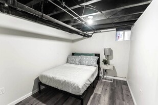 3252 N Newkirk St, Unit Basement Bedroom in Philadelphia, PA - Building Photo