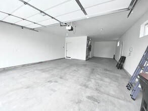 5079 N Brody Ave in Meridian, ID - Building Photo - Building Photo