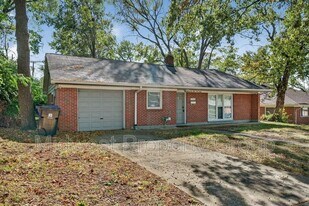 7348 Lynn Ave in University City, MO - Building Photo