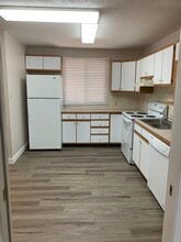 235 28 St S in Lethbridge, AB - Building Photo - Building Photo