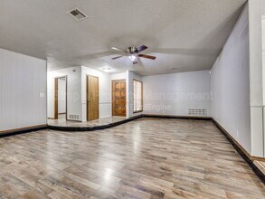 1706 High Meadows Dr in Norman, OK - Building Photo - Building Photo