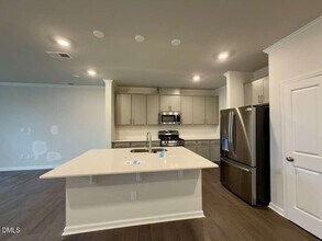 6005 Grey Colt Wy, Unit 197 in Durham, NC - Building Photo - Building Photo