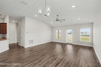 2542 Pinwherry St NW in Palm Bay, FL - Building Photo - Building Photo