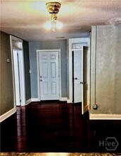 41 Whitaker St in Savannah, GA - Building Photo - Building Photo