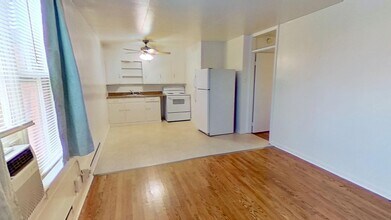 112 E Main St in Front Royal, VA - Building Photo - Building Photo