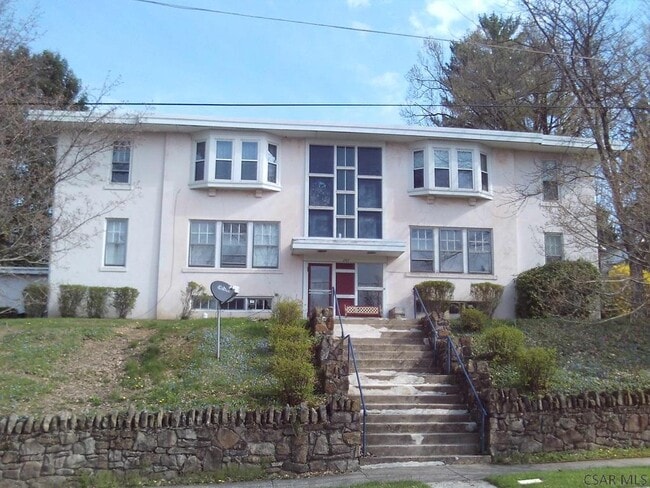 property at 207 Diamond Blvd