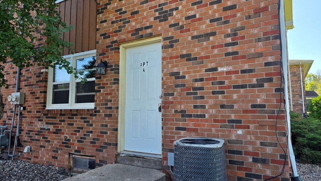 property at 2414 Honey Lou Ct