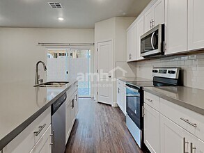 720 Terrain Star Ave in North Las Vegas, NV - Building Photo - Building Photo