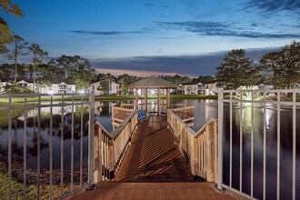 Vue at Baymeadows in Jacksonville, FL - Building Photo - Building Photo