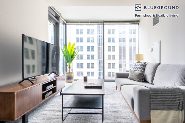 property at 210 N Wells St