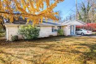 314 S Arbutus Dr in Bloomington, IN - Building Photo